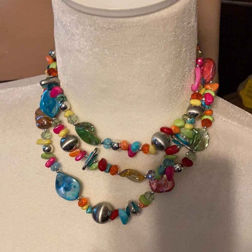Multicolored 3 strand necklace